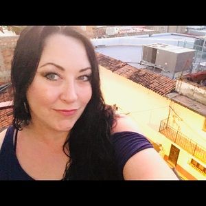 Meet your Posher, Vanessa